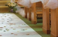 59' WHITE AISLE RUNNER